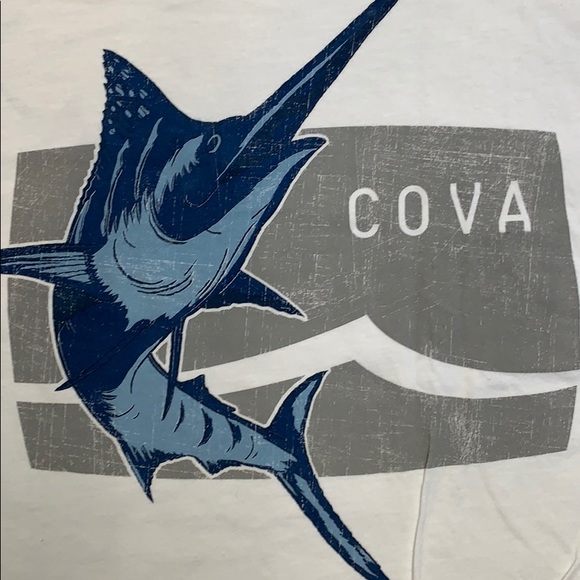 Cova Other - Cova men’s T. Size large. New. Never worn. Cova Other - Cova men’s T. Size large. New. Never worn.
